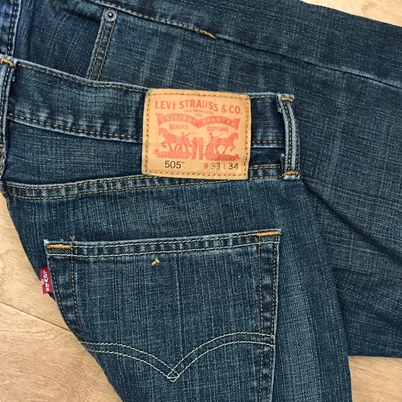 Levi’s 505 33x34 men’s jeans - Picture 2 of 3